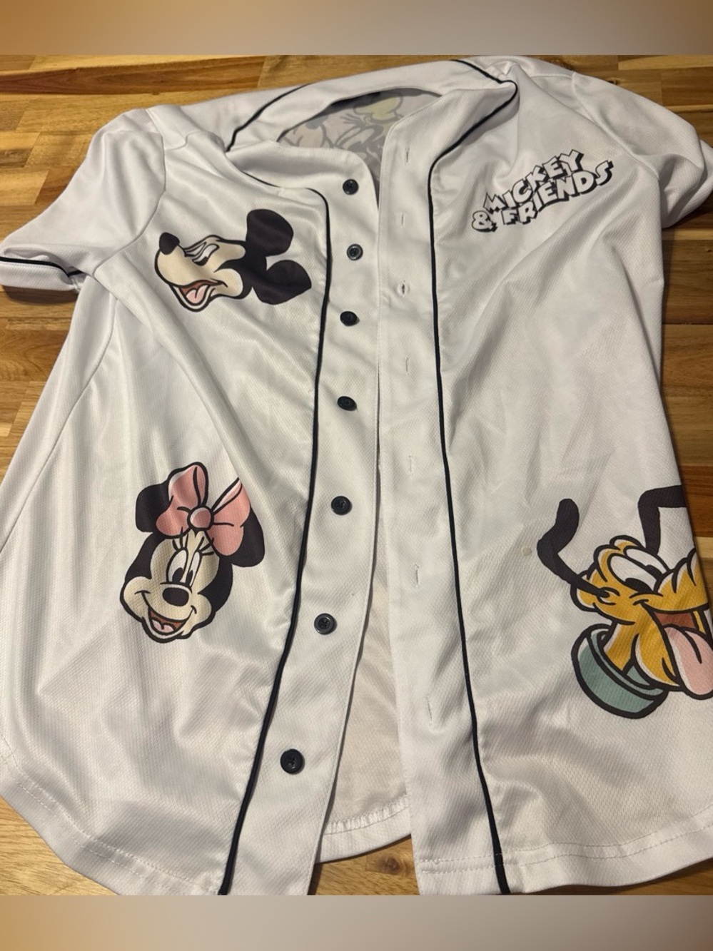 Disney White Mickey & Friends Button-Front Kids Shirt